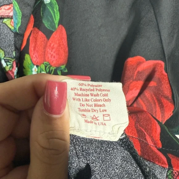 Lisa Says Gah Floral Rose SET Size Small - Picture 16 of 16